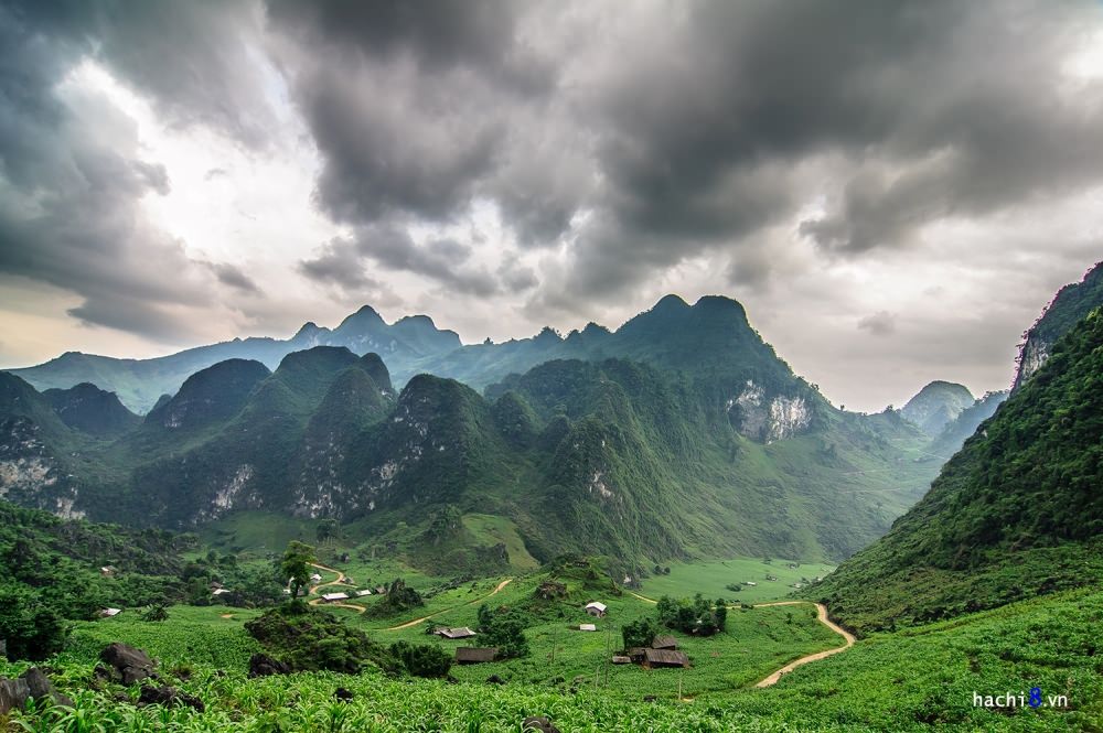 Cung-duong-hiem-Du-Gia-Mau-Due-wetrekvn 