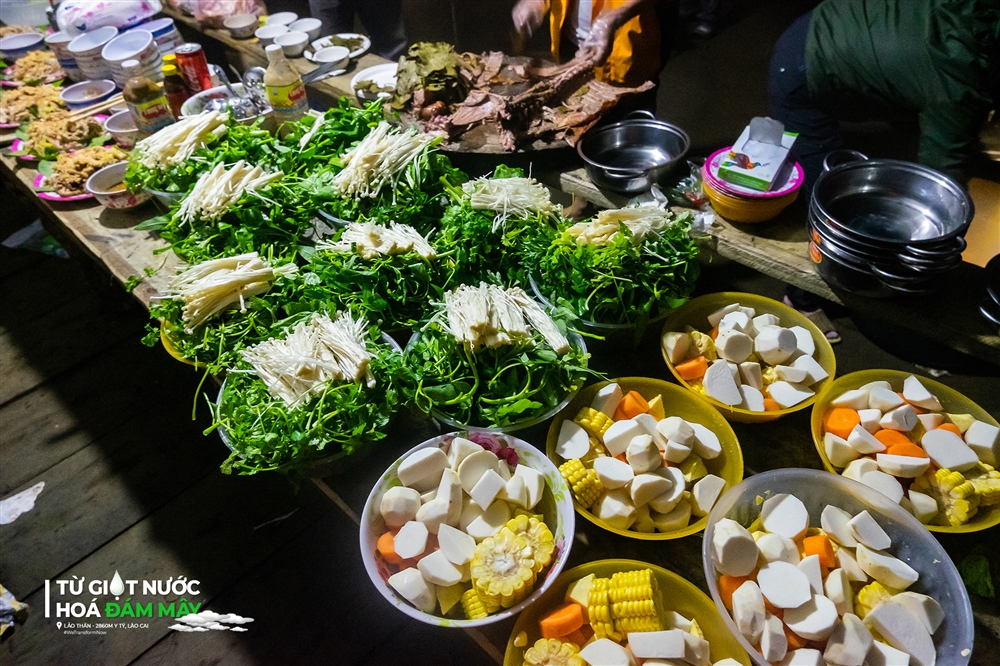 wetransformnow-tu-giot-nuoc-hoa-dam-may-18.jpg