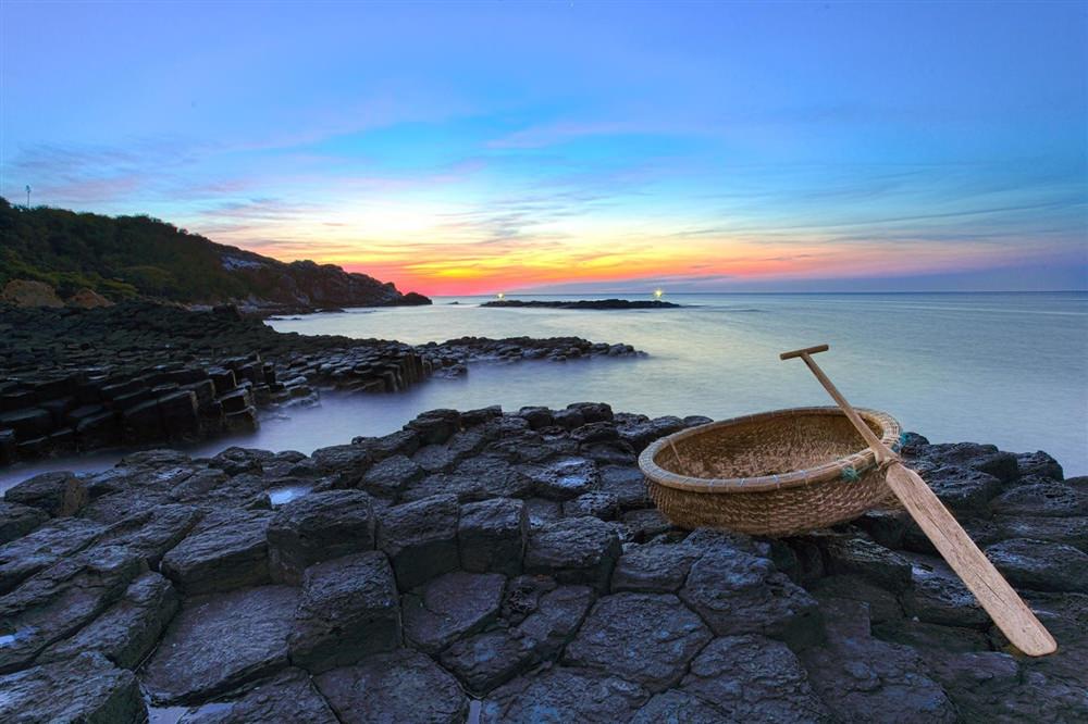Anh-dep-ghenh-da-dia-Phu-Yen