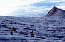 Kinabalu-Malaysia-wetrekvn