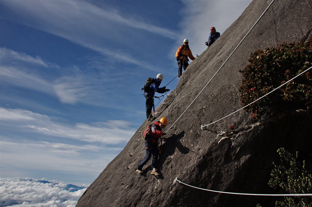 Kinabalu-Malaysia-wetrekvn