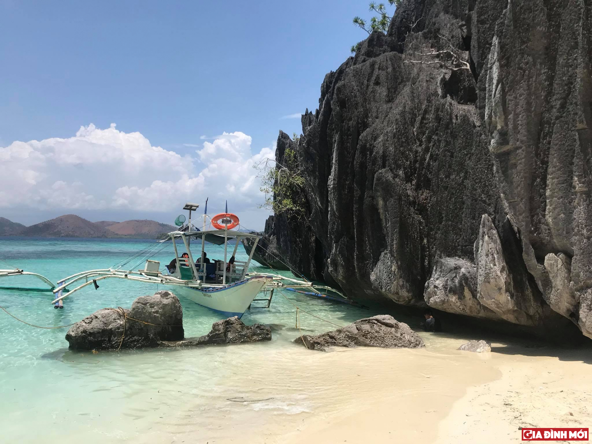 coron-palawan-co-dang-di-khong-wetrekvn