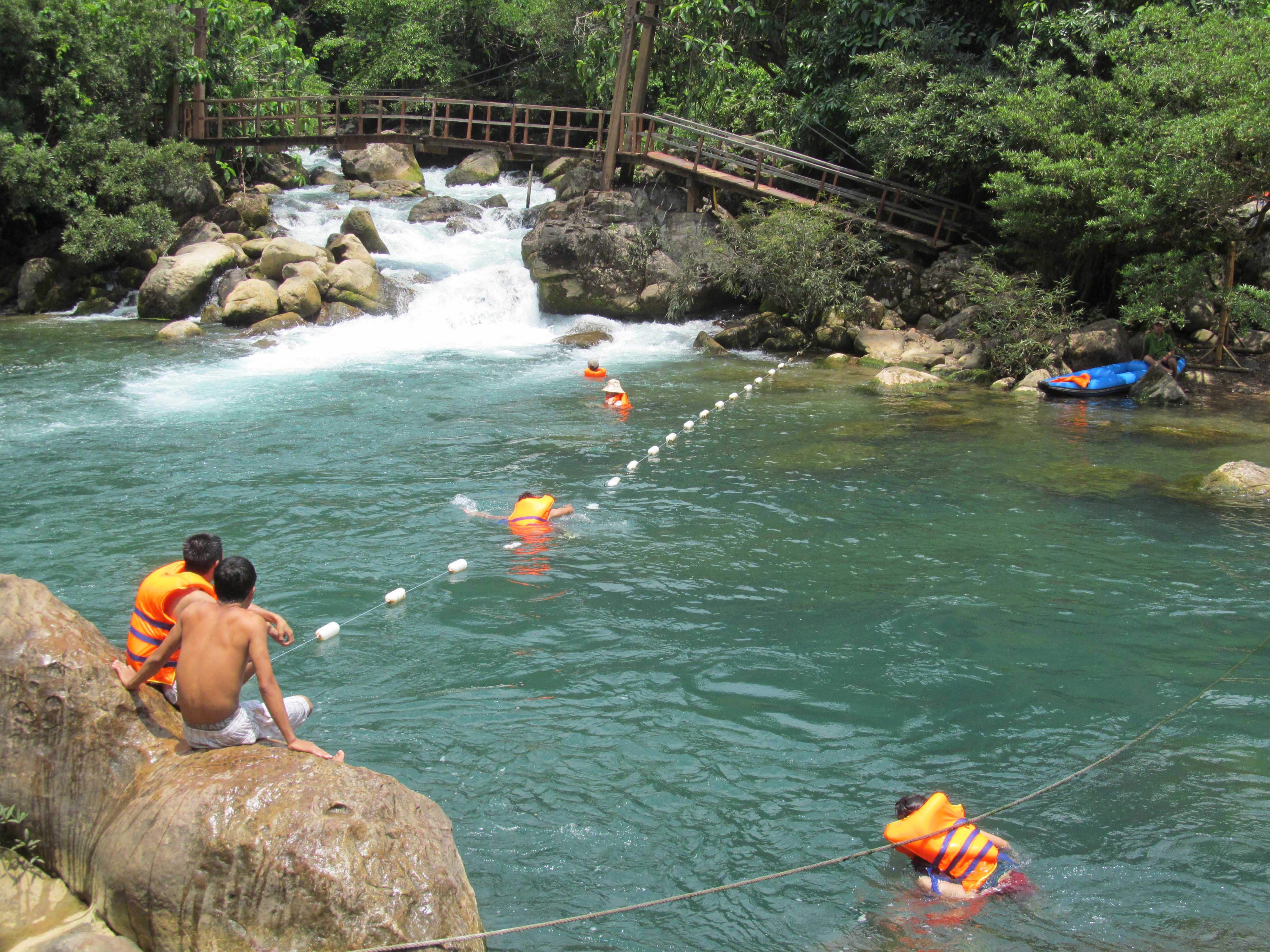 phong-nha-ke-bang-la-mot-trong-hai-diem-den-dang-trai-nghiem-nhat-viet-nam-wetrekvn