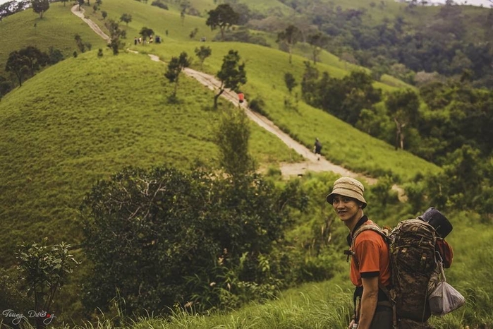 me-man-voi-cung-duong-trekking-dep-nhat-viet-nam-bat-ke-hai-mua-mua-nang-wetrekvn