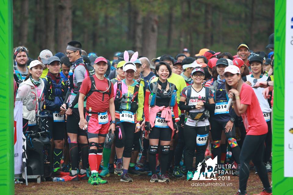 vdv-chay-da-lat-ultra-trail-2019-can-mang-theo-vat-dung-gi-wetrekvn