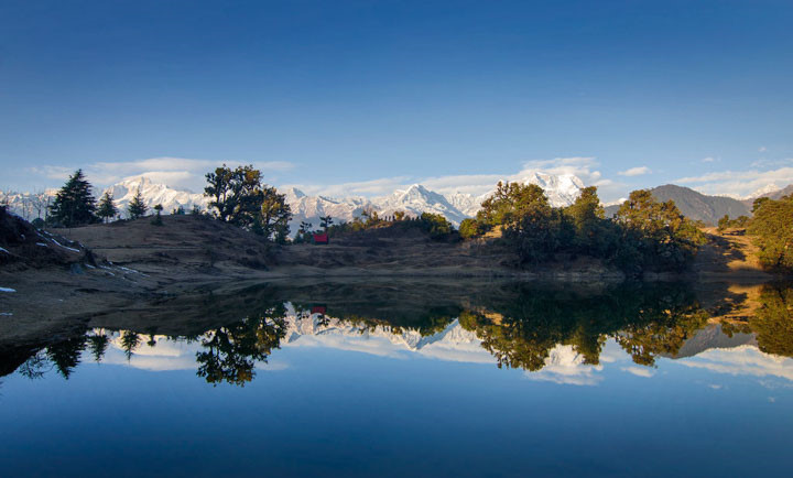 nguong-mo-hanh-trinh-chinh-phuc-himalaya-cua-ba-me-an-do-va-con-trai-wetrekvn