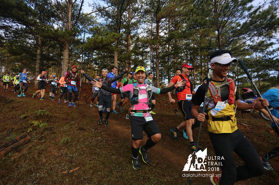 vdv-chay-da-lat-ultra-trail-2019-can-mang-theo-vat-dung-gi-wetrekvn