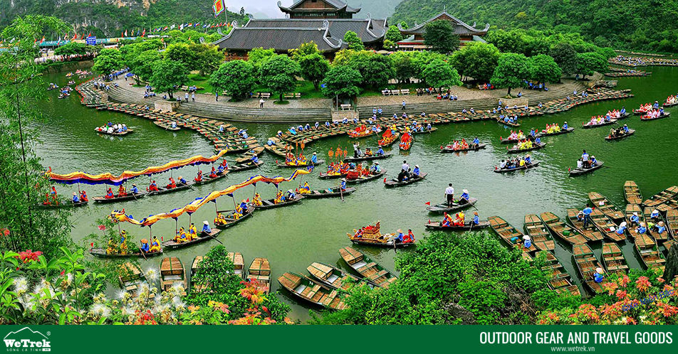 Hanh-trinh-cheo-kayak-kham-pha-tron-ven-trang-an-ninh-binh-wetrek.vn