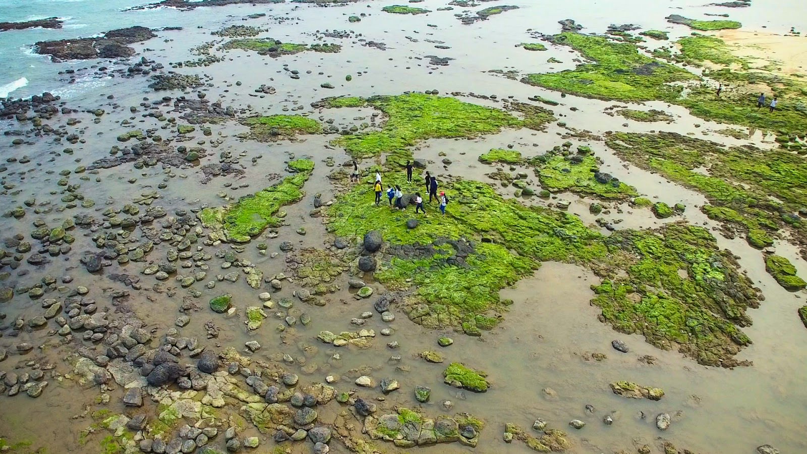 Mui-treo-dia-diem-da-ngoai-cam-trai-tuye-dep-it-nguoi-biet-o-quang-tri-wetrek.vn