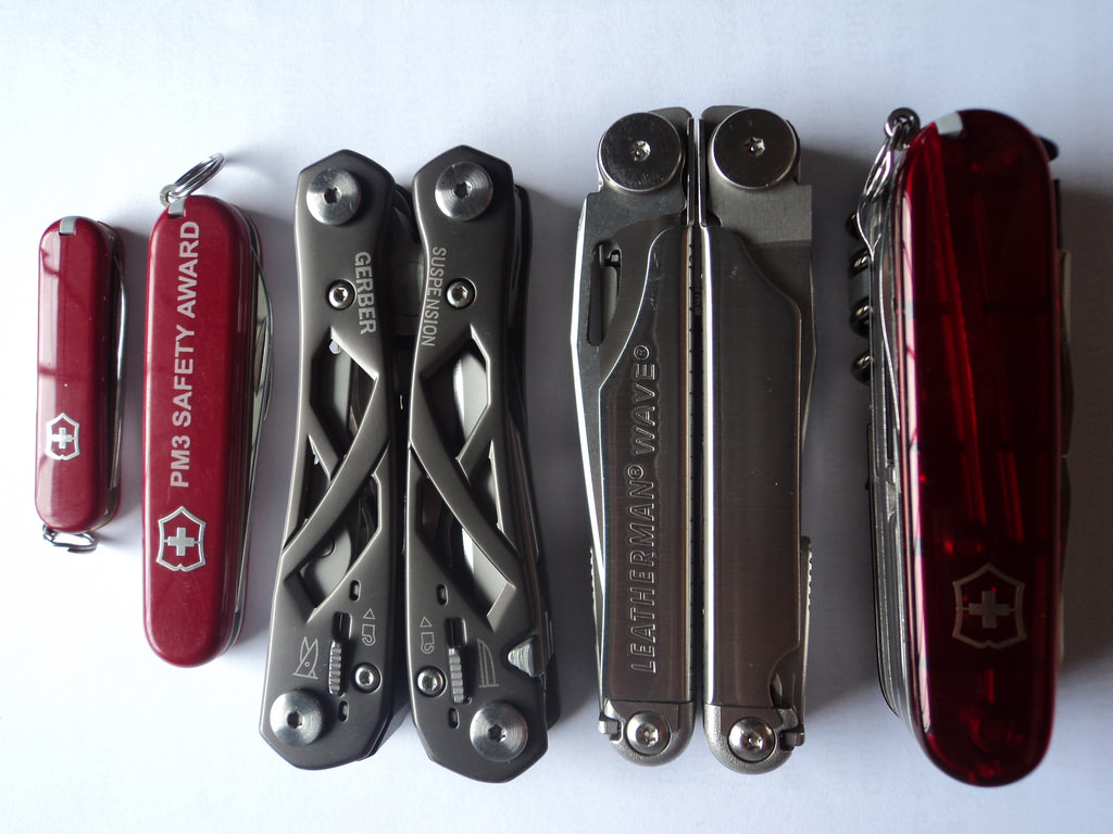 victorinox-vs-leatherman-vs-gerber-1