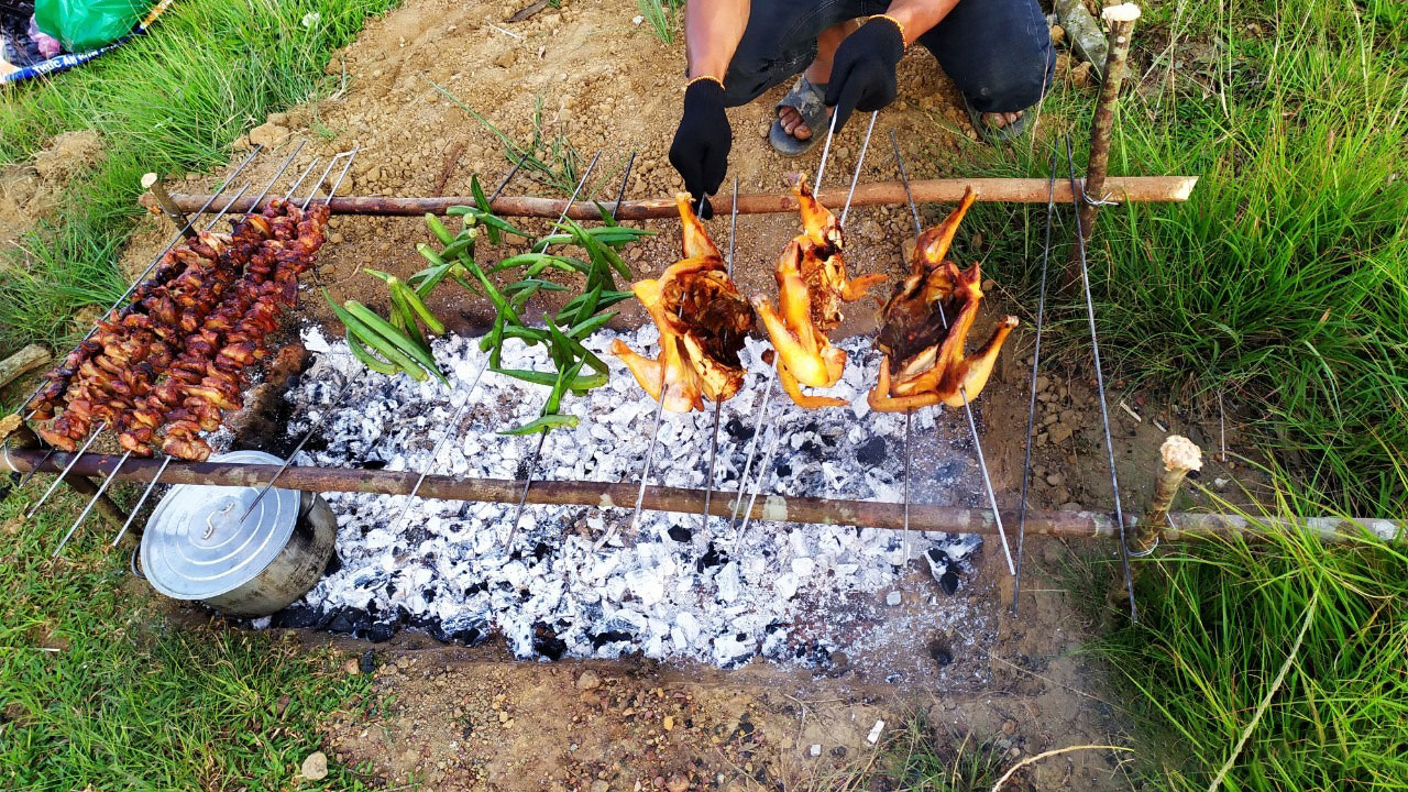 Nướng BBQ trong rừng Tà Năng - Phan Dũng