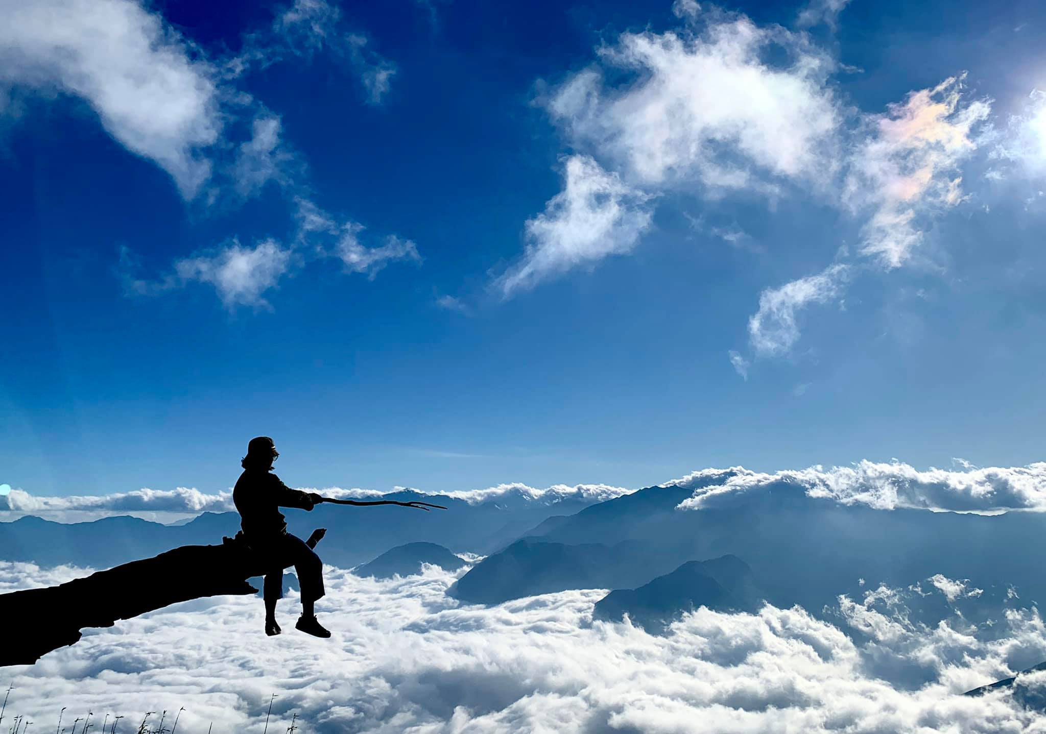 Kinh Nghiệm Trekking Núi Lảo Thẩn - Săn Mây Y Tý Đẹp Quên Lối Về l WETREK.VN