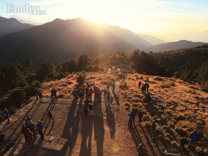 hen-ho-trekking-o-nepal-wetrekvn