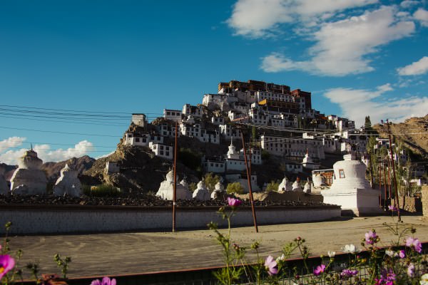 Hanh-huong-Ladakh-tim-ve-mien-dat-Phat-wetrekvn.jpg