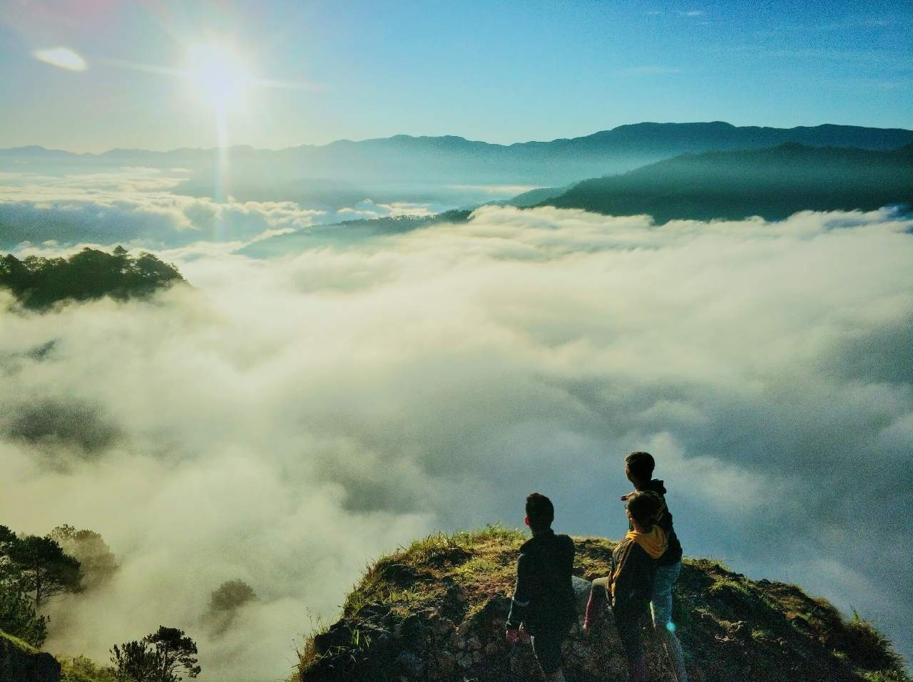 4 trải nghiệm hấp dẫn và trekking săn mây chỉ có ở Philippines7