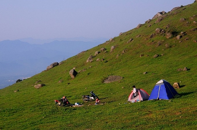 Những đồi cỏ cho những ai đam mê cắm trại2