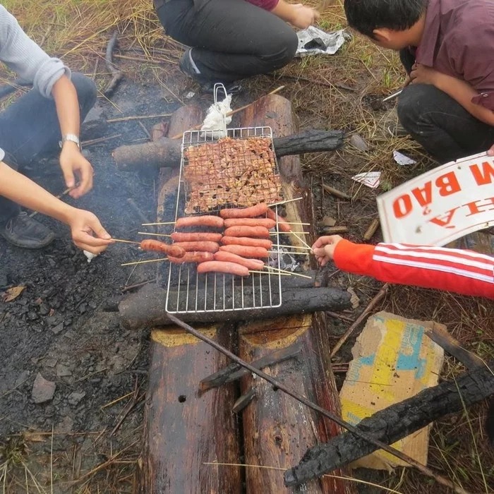 Những món ăn tự chế khó quên khi đi du lịch bụi28