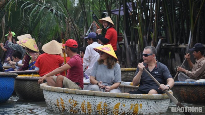 Rừng dừa Bảy Mẫu thu hút khách du lịch giữa nỗi lo dịch Covid-19 3
