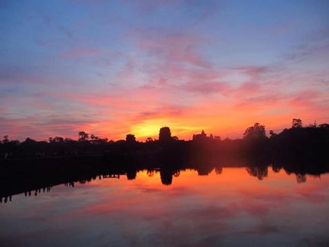 HỒI KÝ SIEM-PENH VỪA ĐI VỪA CHẠY - Part 6 ANGKOR WAT- BÌNH MINH CHƯA TRỌN VẸN