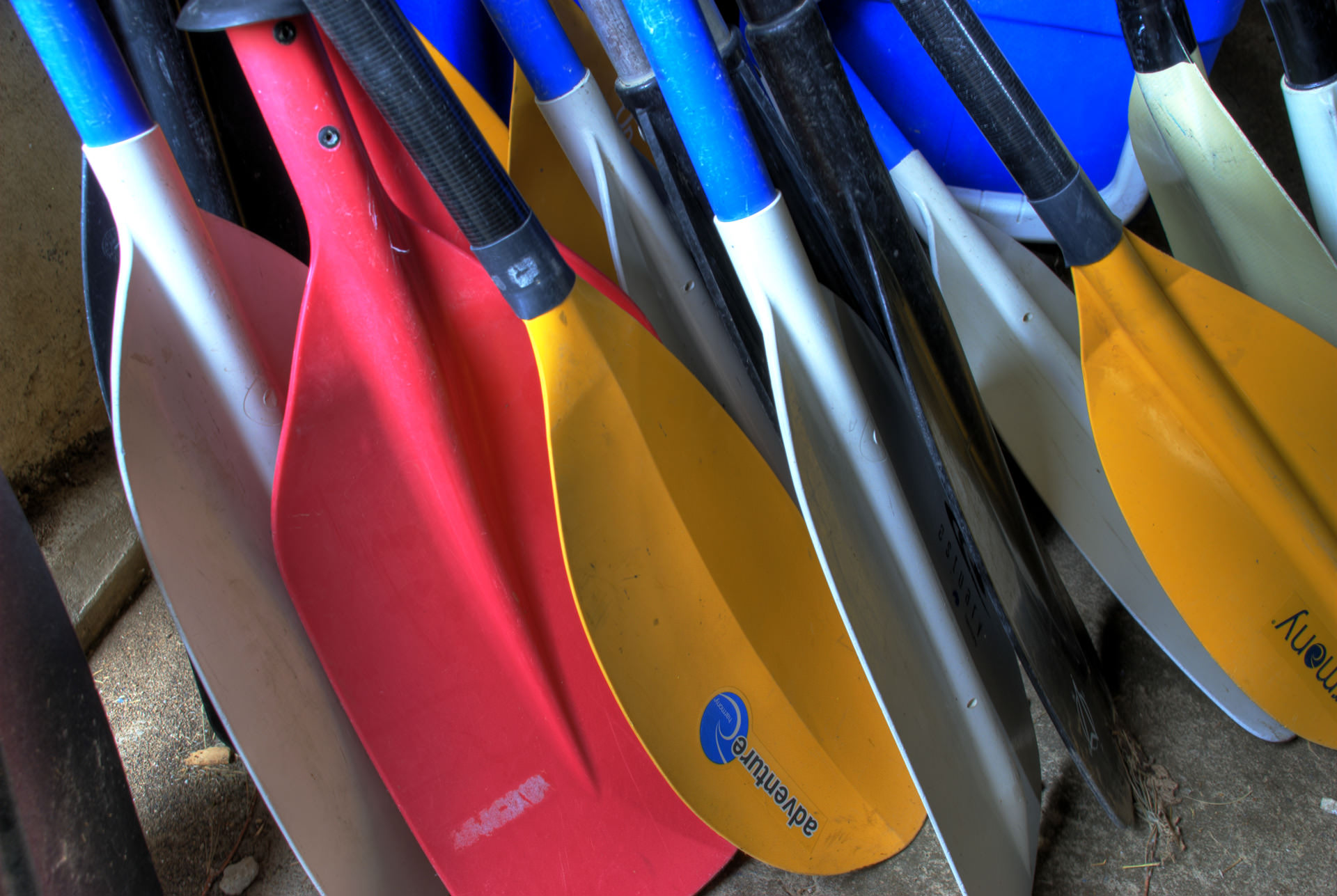 [WeTrekology] Cách chọn mái chèo thuyền Kayak