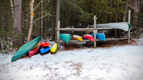 [WeTrekology] Cách chọn mua vali kéo, vali du lịch, túi du lịch