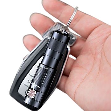 Đèn pin cầm tay mini Fenix Flashlight E09R