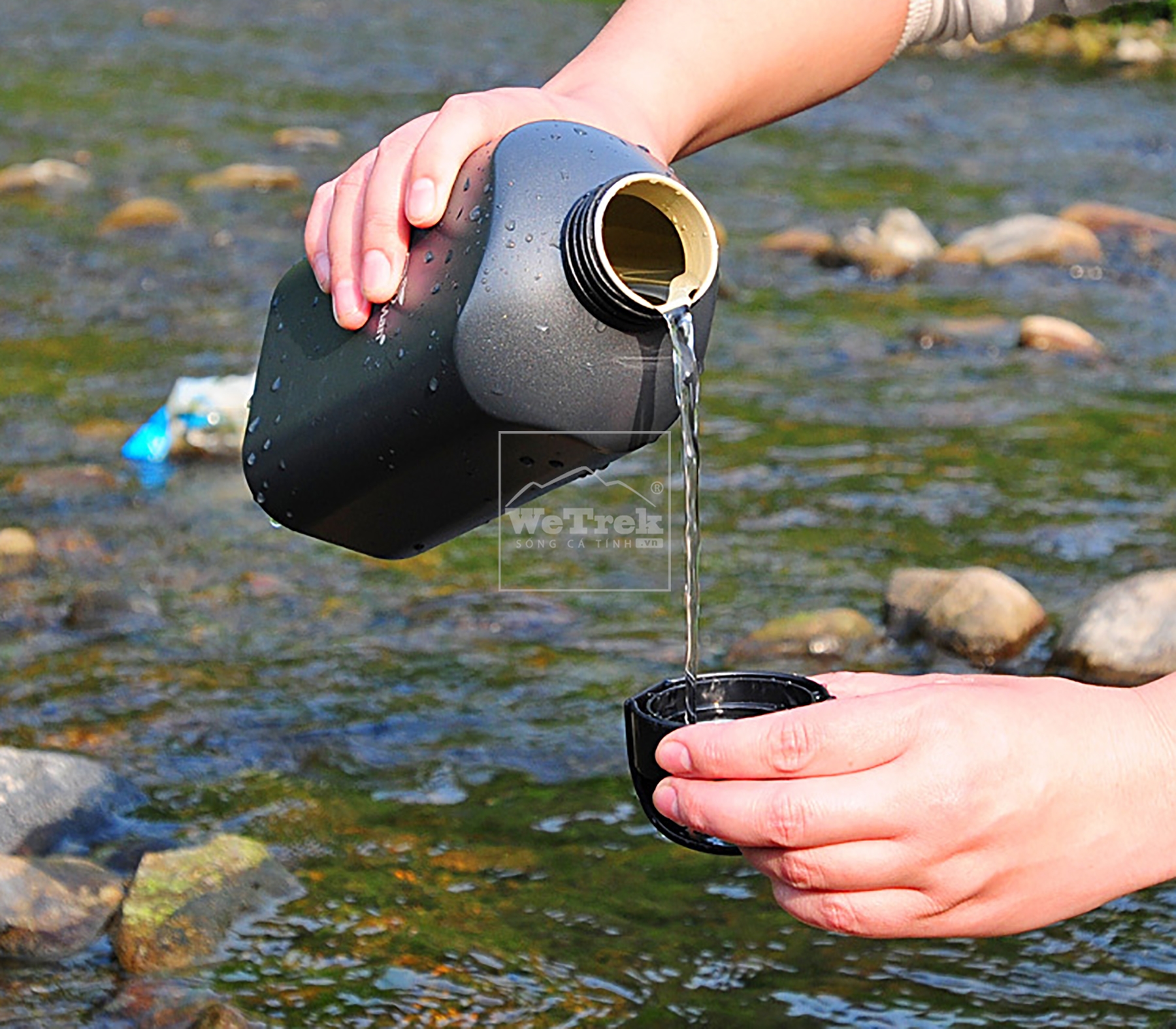 Bình nước 1L Track Man Water Bottle TM7125 - 7920