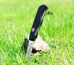 Dao đa năng VICTORINOX NOMAD 0.8353.3 Đen