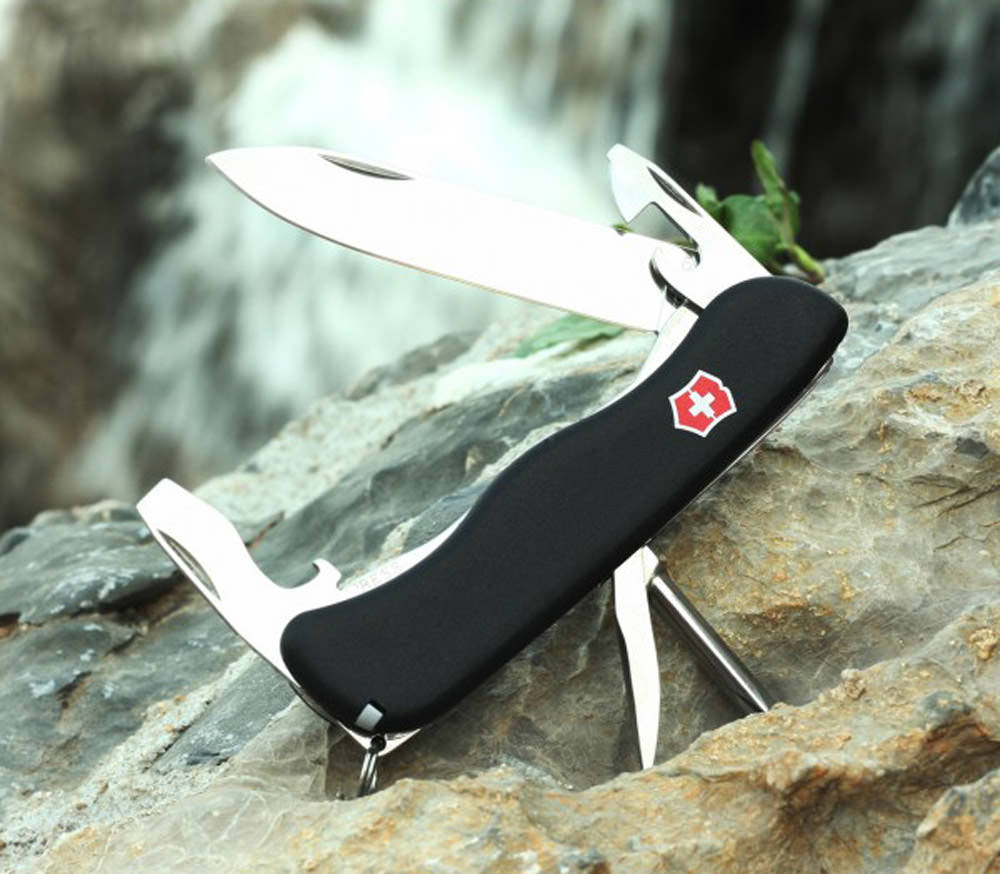Dao đa năng VICTORINOX CENTURION 0.8453.3 Đen