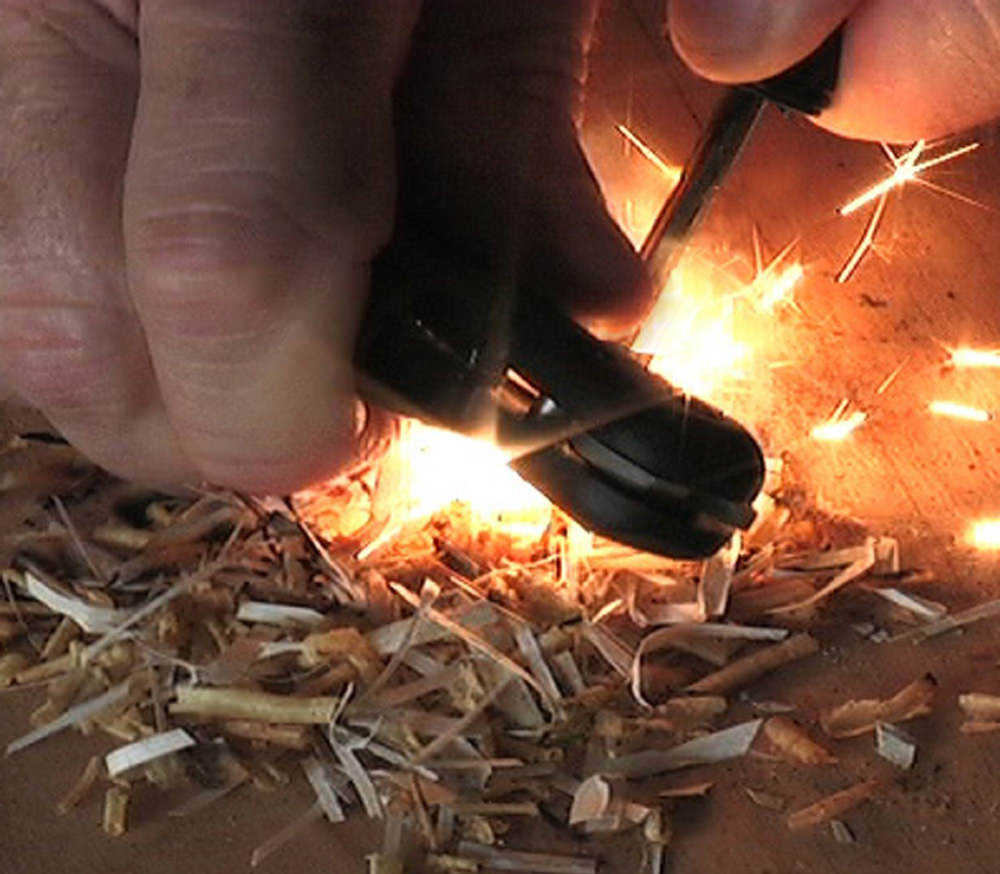 Dao đa năng Tool Logic SLPB2 Tactical Black - Fire