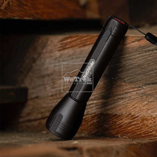 Đèn pin sạc cầm tay chống nước Naturehike NH20ZM010