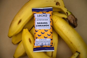 Thanh năng lượng vị chuối quế Lecka Banana Cinnamon