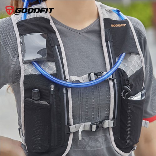Vest nước chạy bộ Goodfit GF301RV