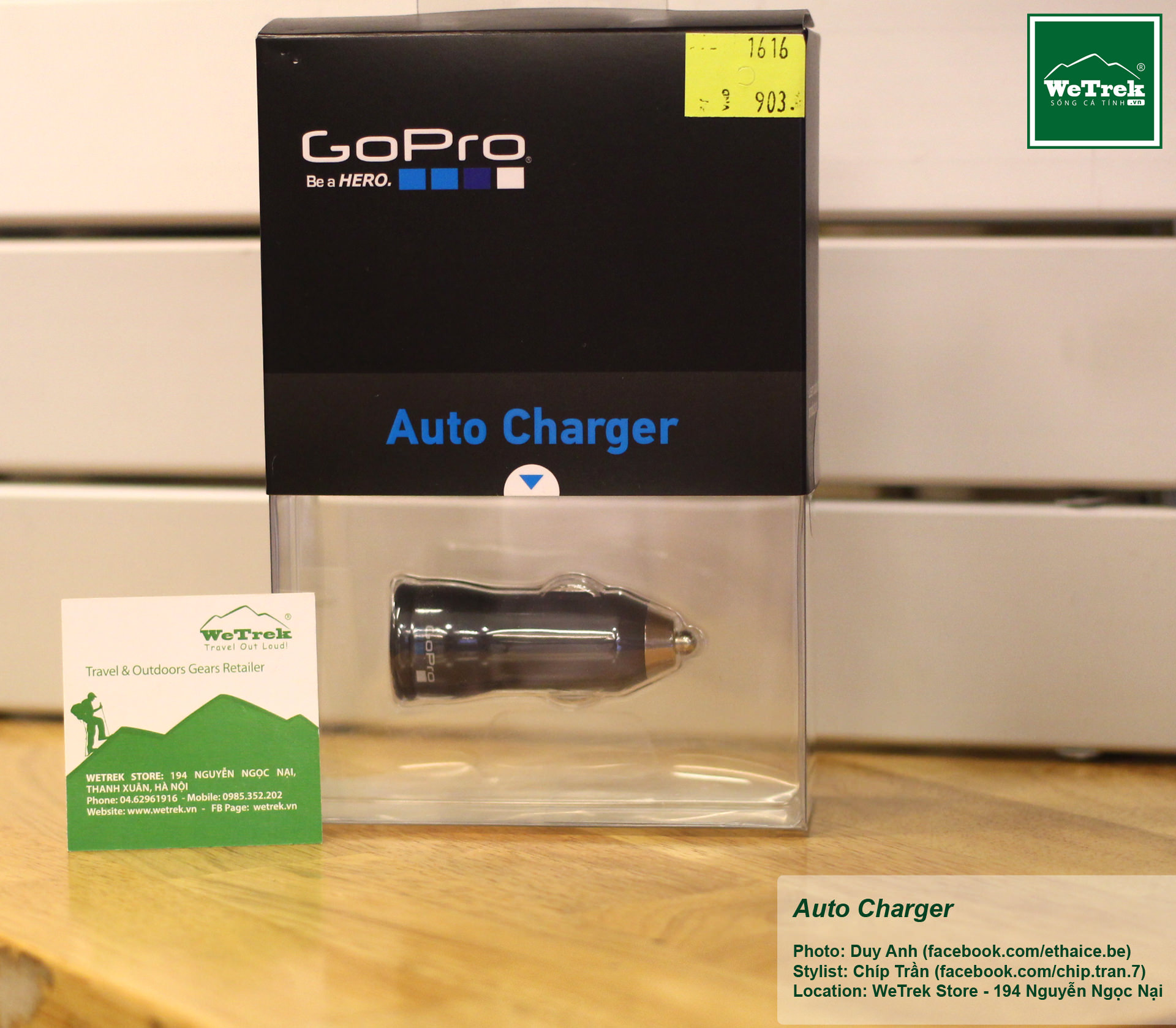 Chân sạc trên ô tô máy quay GoPro Auto Charger