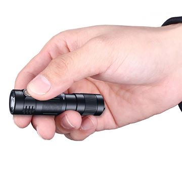 Đèn pin cầm tay mini Fenix Flashlight E09R