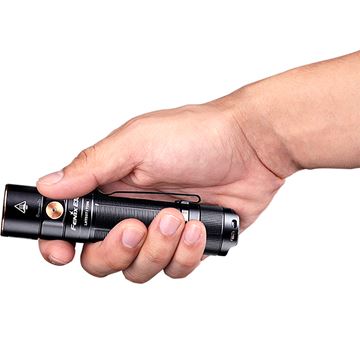 Đèn pin cầm tay Fenix Flashlight E35 V3.0