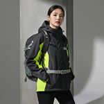 Áo khoác gió dã ngoại Gothiar Windshell Jacket 2 Lớp Đen Khói - Xanh neon