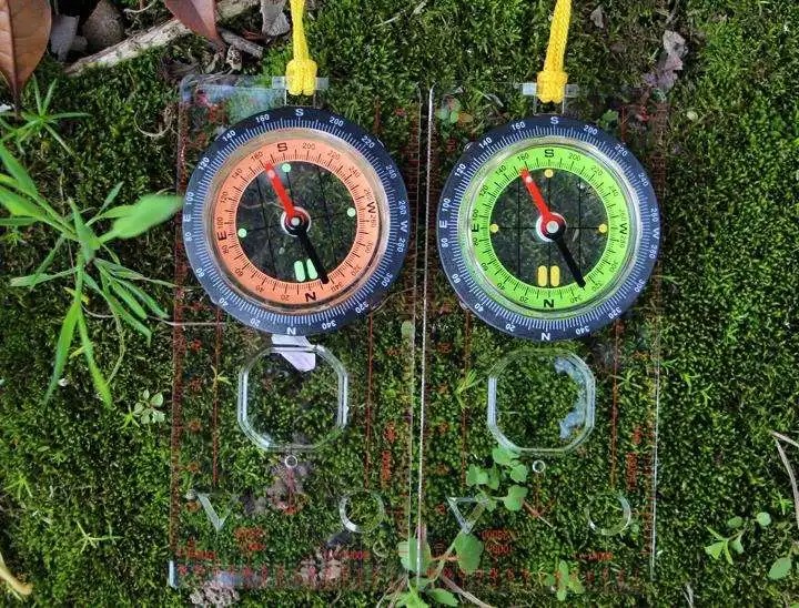La bàn du lịch Naturehike Travel Compass NH15A001-F