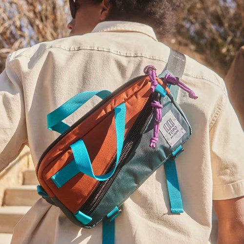 Túi đeo chéo Topo Designs Mini Quick Pack 2.5L