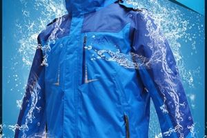 Top những mẫu áo khoác đi phượt  làm mưa làm gió trong giới xê dịch trẻ Việt Nam
