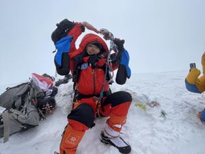 Cô gái Singapore đã chinh phục Everest, K2 và Annapurna và vượt qua lở tuyết: Tôi cảm thấy mình sống trọn vẹn trên núi