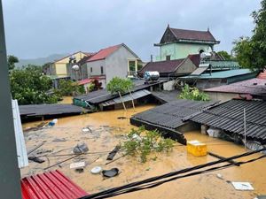 Vì sao Việt Nam đang hứng chịu đợt lũ lịch sử 2025