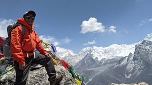Hành trình sinh tử chinh phục Everest của kỹ sư Việt
