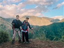 [WeNews] Cậu bé 12 tuổi chinh phục đỉnh núi cao thứ 3 Việt Nam