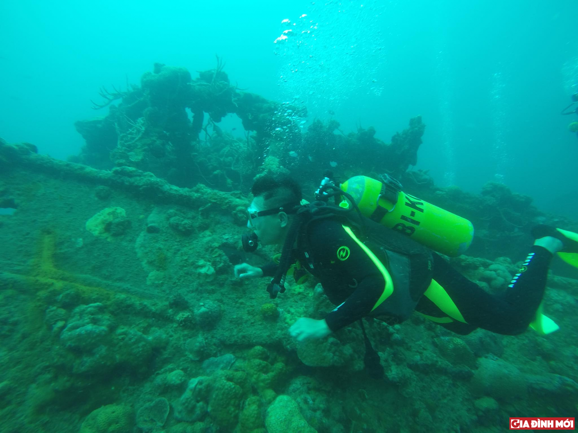 coron-palawan-co-dang-di-khong-wetrekvn