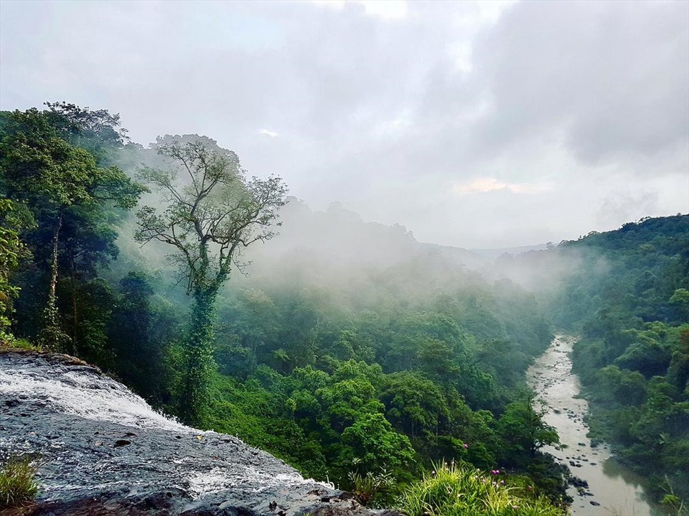 trekking-thac-hang-en-di-tim-nang-cong-chua-giua-rung-kon-chu-rang-wetrekvn