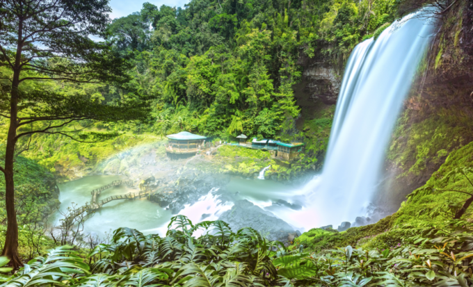 10-thac-nuoc-cua-viet-nam-duoc-bao-nuoc-ngoai-gioi-thieu-wetrekvn