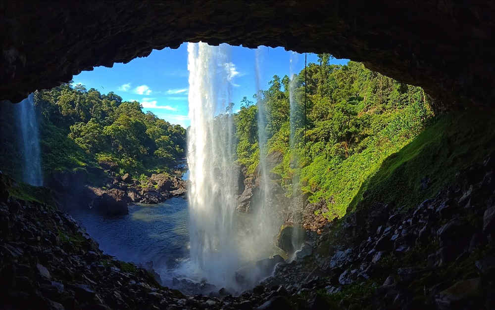 trekking-thac-hang-en-di-tim-nang-cong-chua-giua-rung-kon-chu-rang-wetrekvn