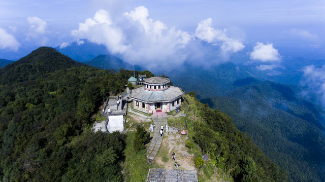 8-dia-diem-de-ban-lam-quen-voi-trekking-tai-viet-nam-wetrekvn