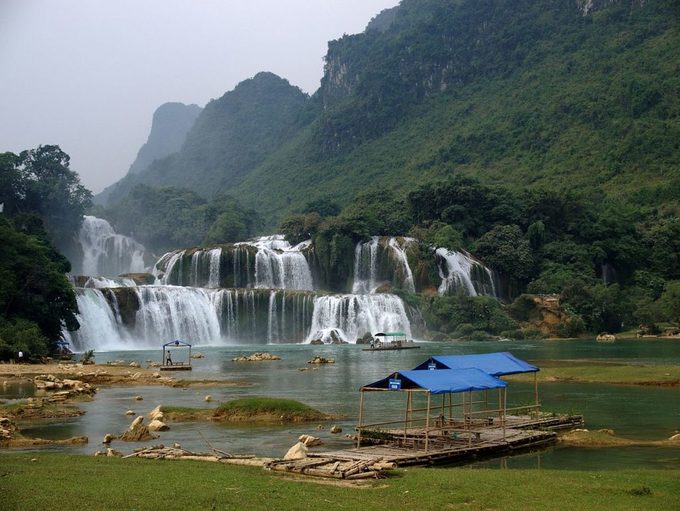 10-thac-nuoc-cua-viet-nam-duoc-bao-nuoc-ngoai-gioi-thieu-wetrekvn